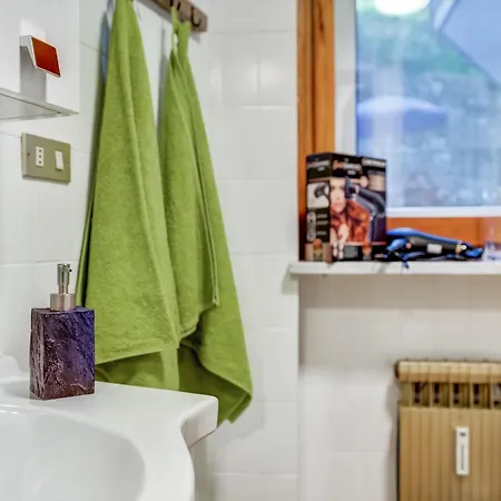 Snowflakes Retreat - Roomy With A View & Relax Solarium Cir 0133 Apartment