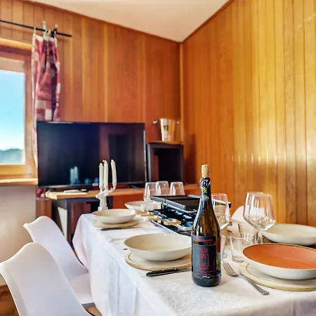 Snowflakes Retreat - Roomy With A View & Relax Solarium Cir 0133 * Champoluc