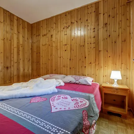 Apartment Snowflakes Retreat - Roomy With A View & Relax Solarium Cir 0133 *