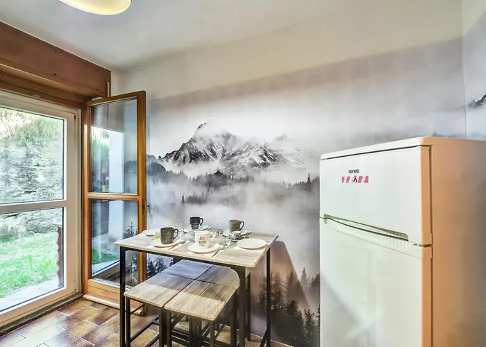 Snowflakes Retreat - Roomy With A View & Relax Solarium Cir 0133 דירה *