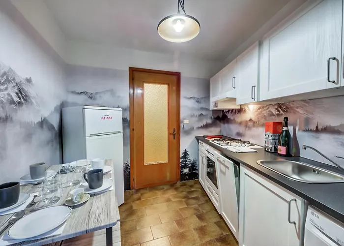 Snowflakes Retreat - Roomy With A View & Relax Solarium Cir 0133 דירה