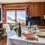 Snowflakes Retreat - Roomy With A View & Relax Solarium Cir 0133 Apartamento