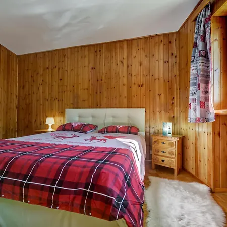 Snowflakes Retreat - Roomy With A View & Relax Solarium Cir 0133 Apartment *