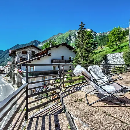 Apartment Snowflakes Retreat - Roomy With A View & Relax Solarium Cir 0133